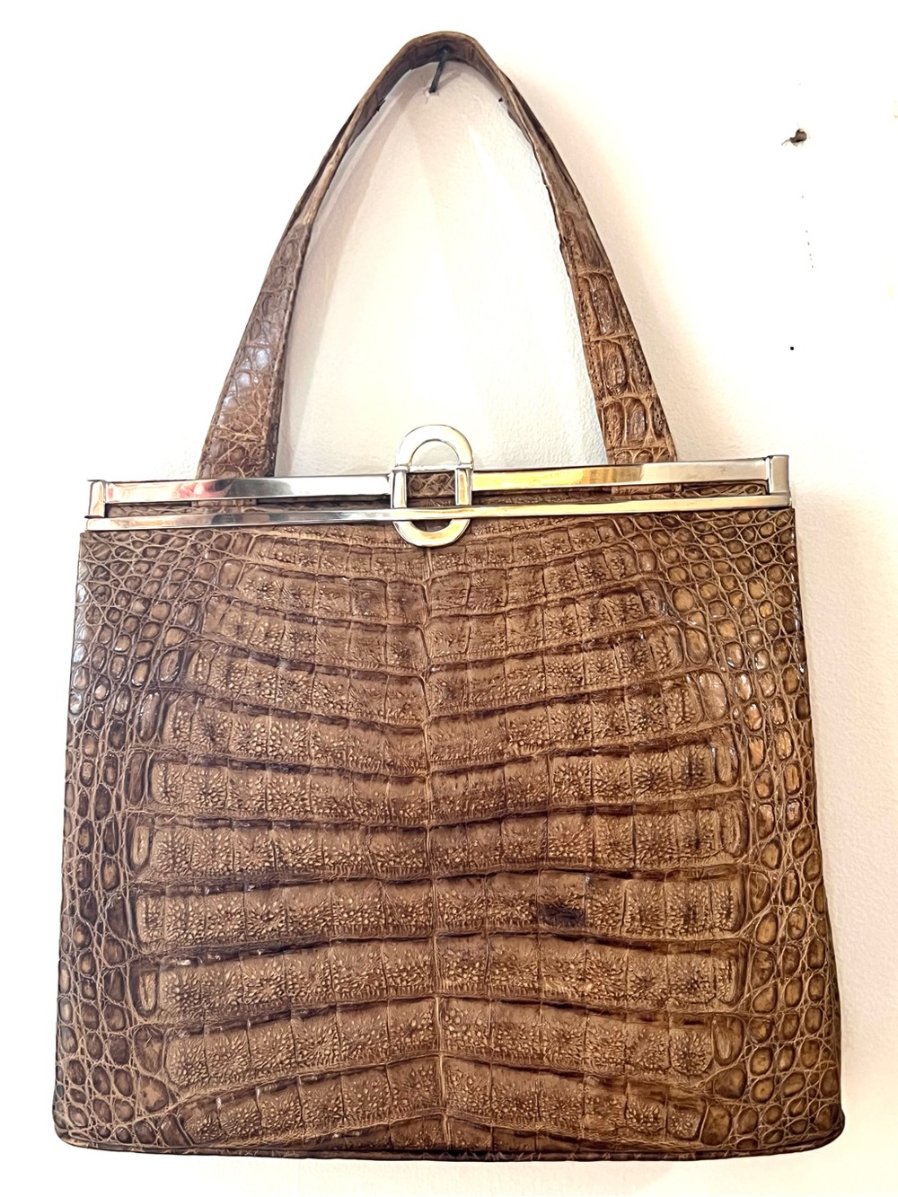 Vintage Contesse Leather Croc Tan Handbag with Silver-Tone Frame